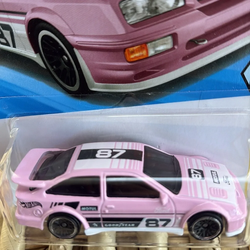 87 1987 Ford Sierra Cosworth Pink Race Car Hot Wheels Hotwheels HW Euro 2026 New